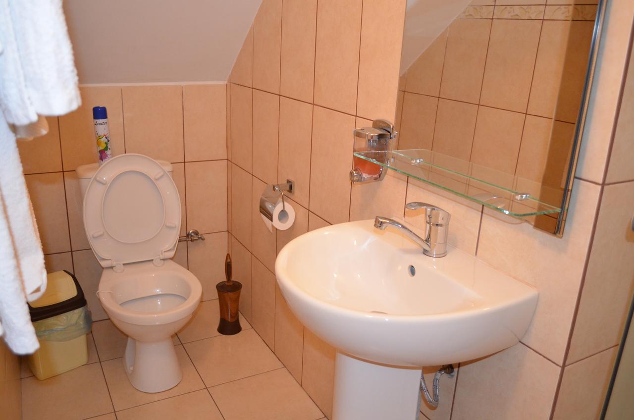 Hotel Fiyesta Starokostyantyniv 외부 사진