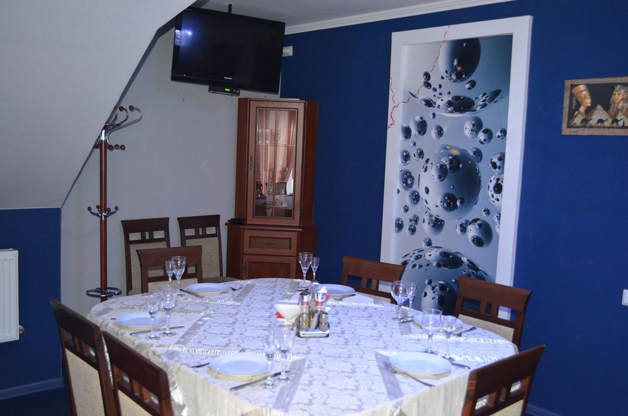 Hotel Fiyesta Starokostyantyniv 외부 사진